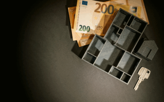 billet et plan de logement et clé